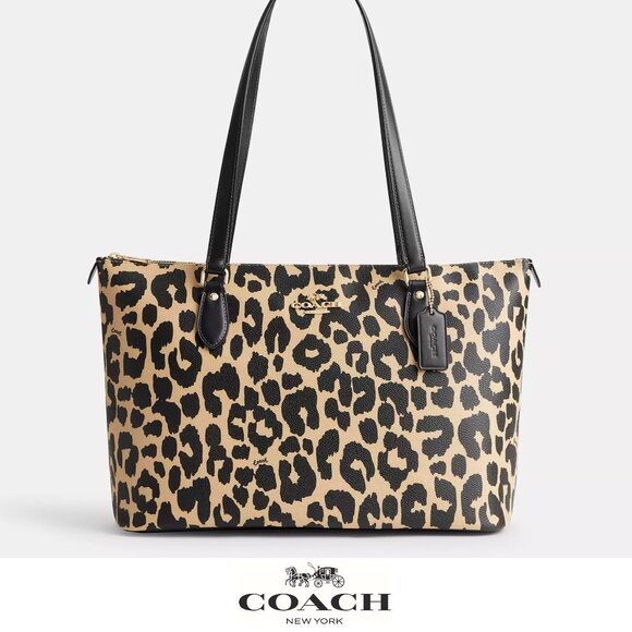 Coach Handbags - 🐆Coach Gallery Tote Bag With Leopard Print